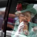 La Regina Elisabetta è positiva al COVID-19